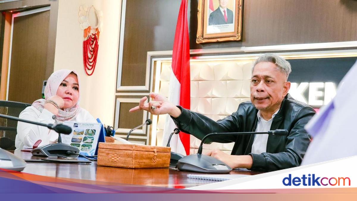 Deputy Minister of Social Affairs Meets Central Mamuju and Bengkalis Regencies to Discuss People's Schools