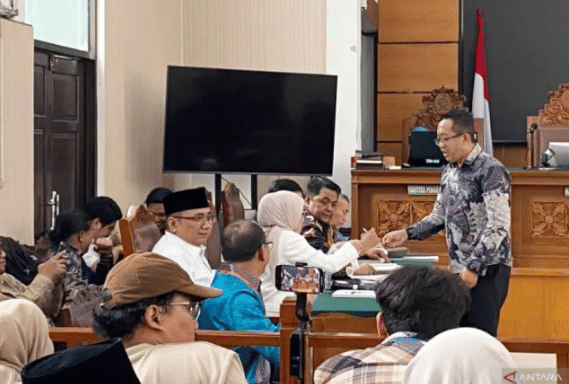 Yaqut's Legal Team Claims Regulatory Inconsistency in Suspect Designation Process