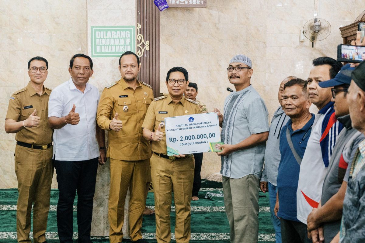 Badung District Government Provides Rp2 Million Per Household for Muslim Community to Celebrate Eid al-Fitr