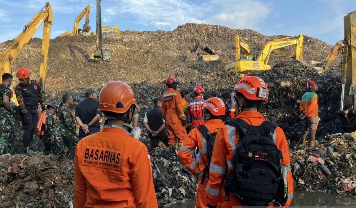 Bantargebang Landslide: Evidence of National Waste Management Crisis