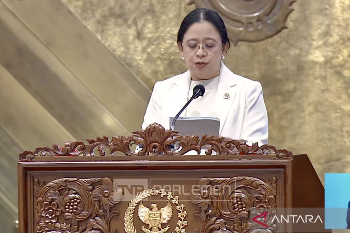 Puan Opens DPR Plenary Session Raising Middle East Conflict Concerns