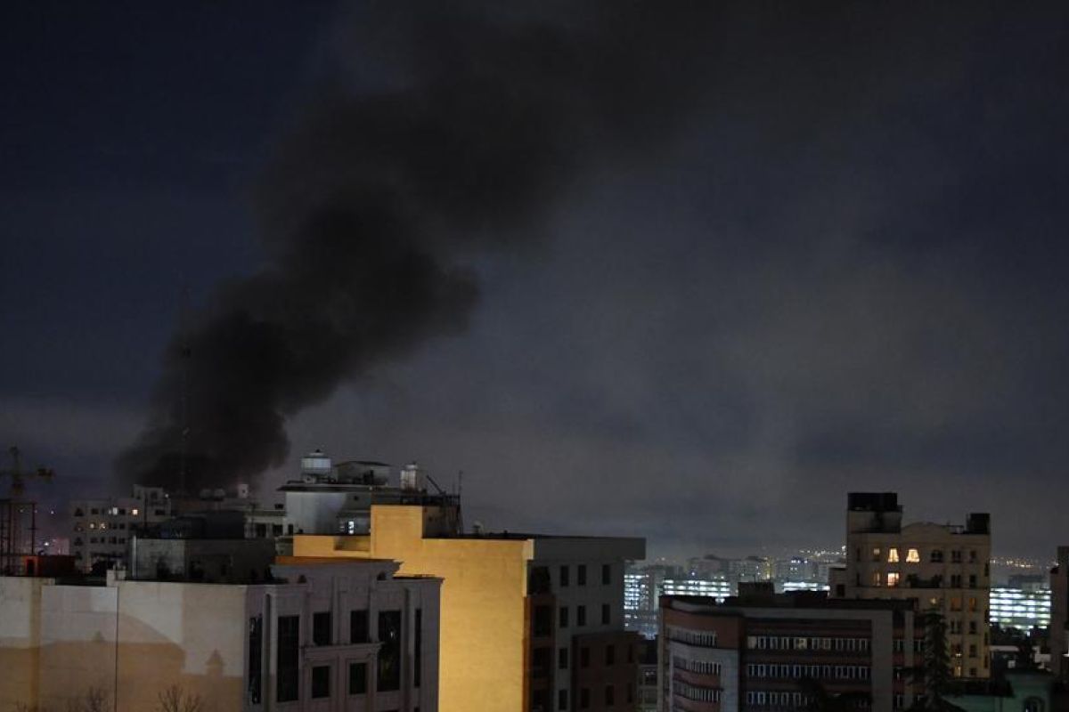 Attacks on Middle Eastern oil refineries threaten public health