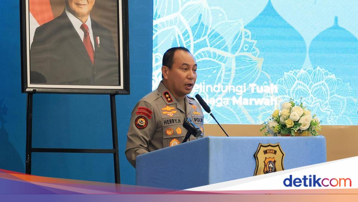 Riau Police Chief Opens Pre-Operation Exercise Ketupat: Serving the Community with Courtesy