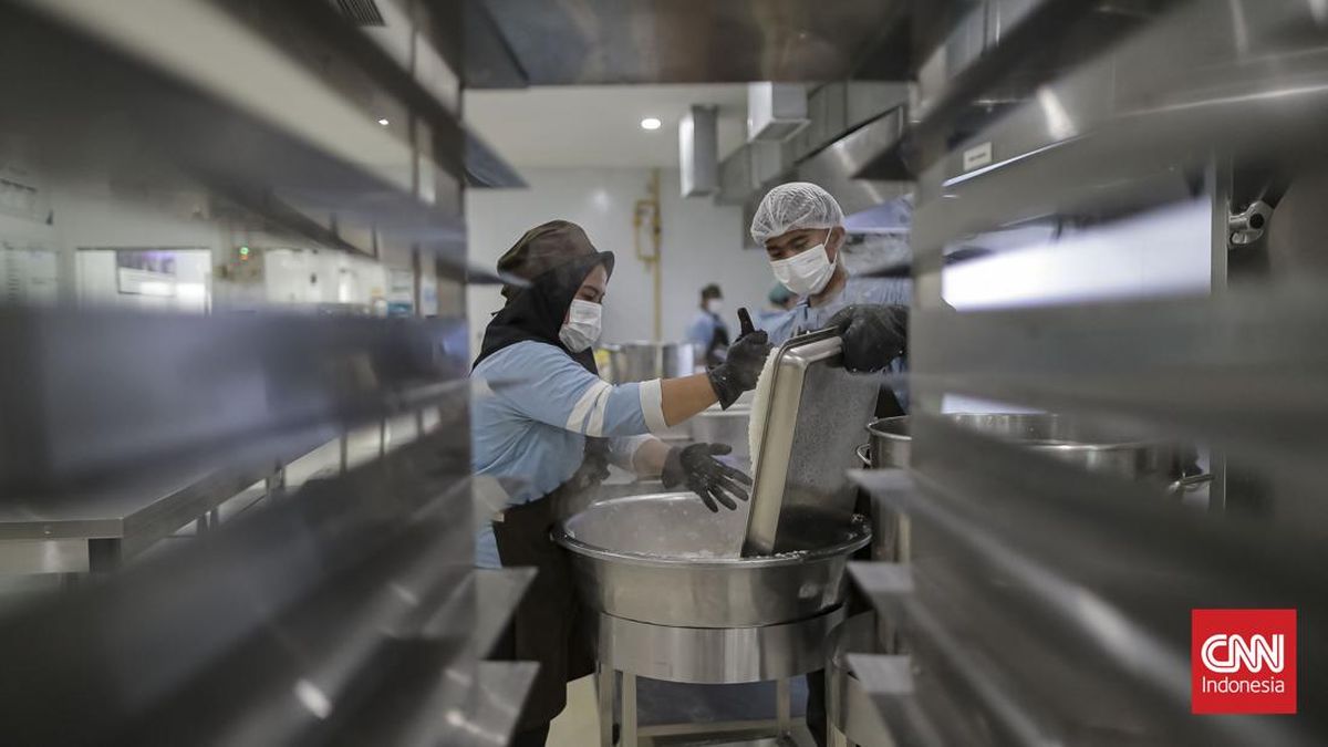 Secondary School in Pamekasan Rejects 1,022 Free Nutritious Meal Packages Over Raw Catfish, BGN Responds