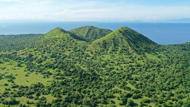 Alert: Mount Tambora Volcanic Activity Escalates to Level II