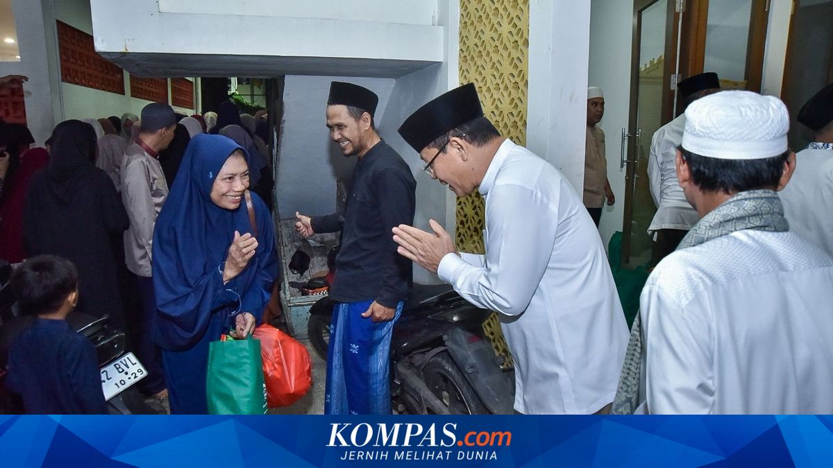 Strengthening Unity During Ramadan, Mardiono Distributes Thousands of Basic Food Packages