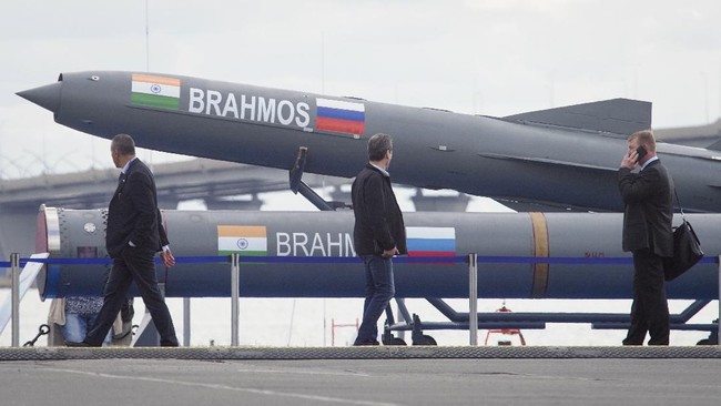 Indonesia to Purchase India's BrahMos Supersonic Missile System
