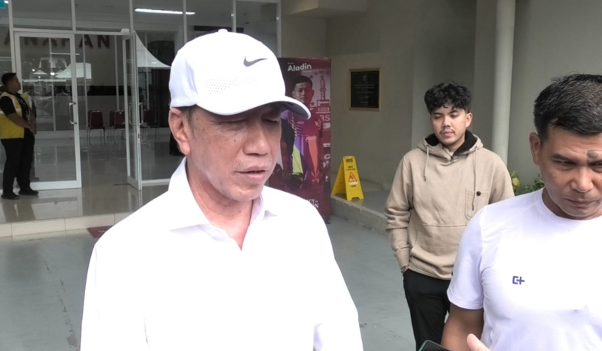 KIP Orders UGM to Release Multiple Documents on Jokowi's Degree Including Transcripts and Community Service Reports