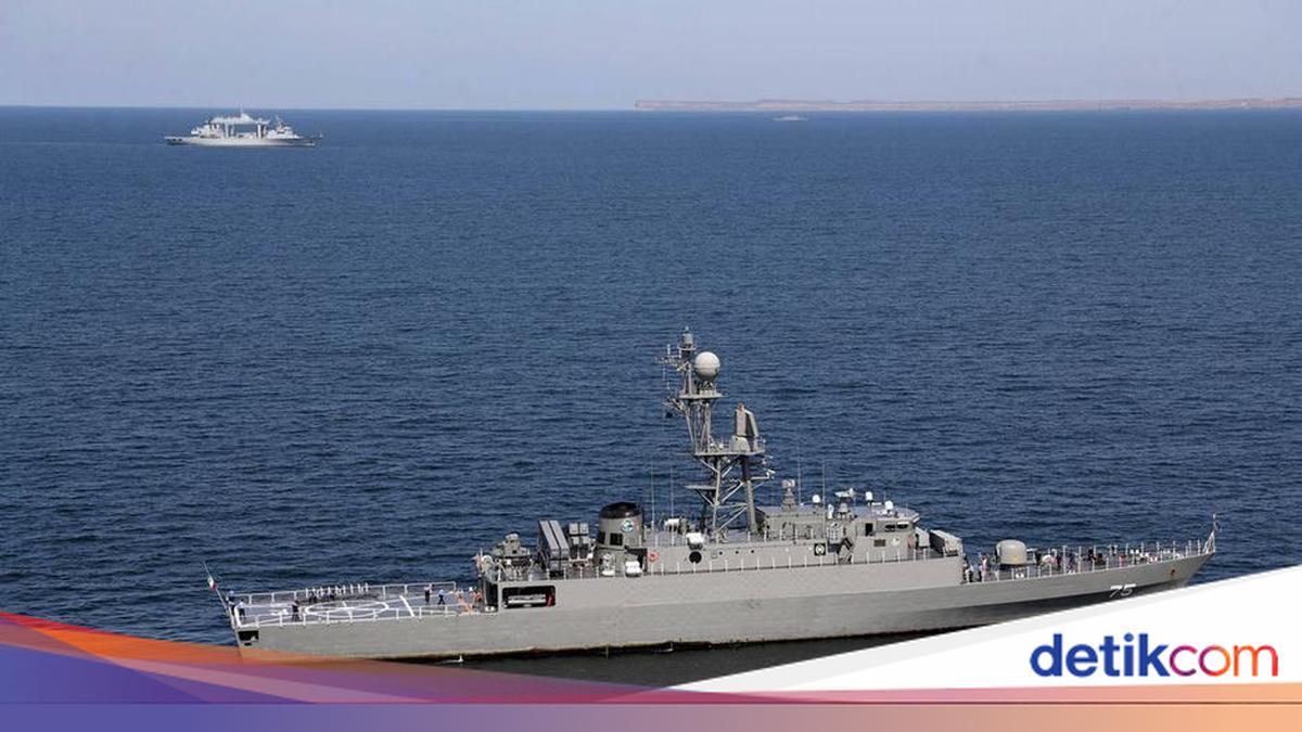US Sinks Iranian Vessel as India's Neutrality is Tested