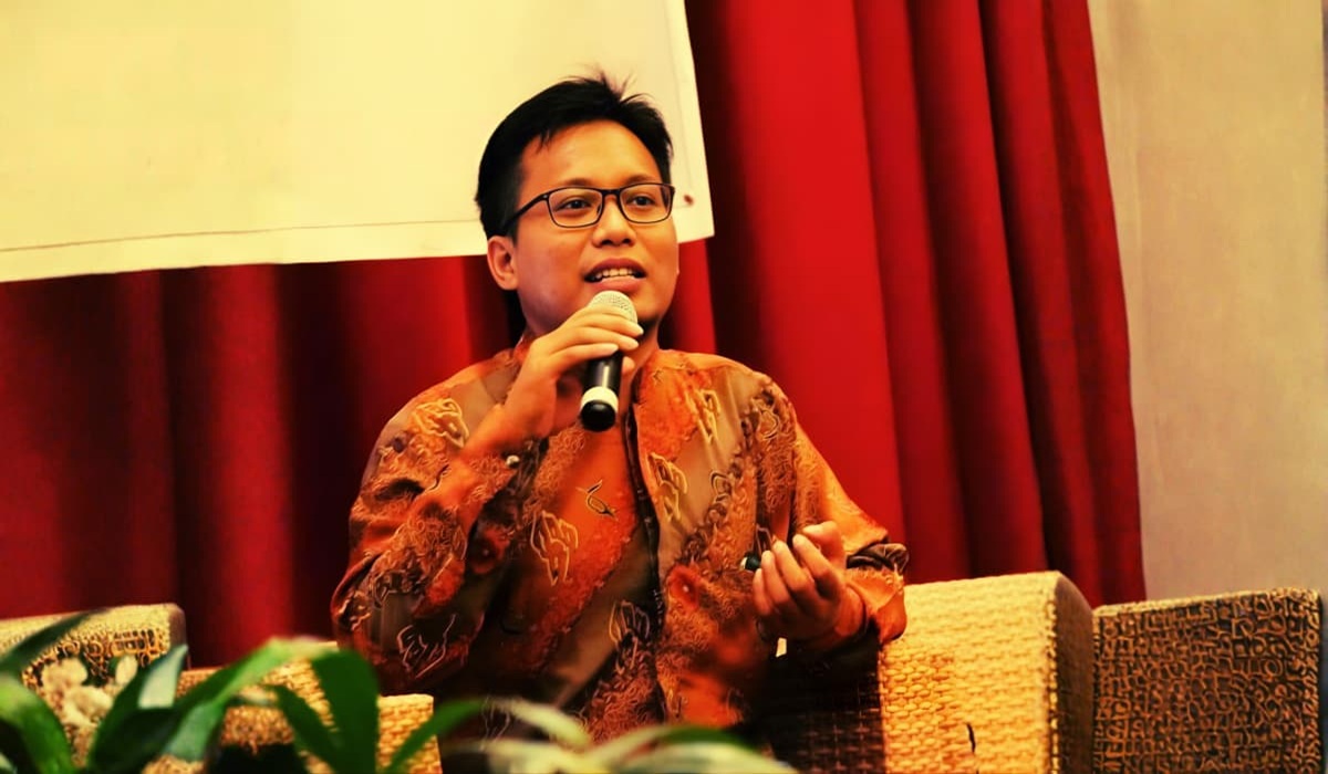 Non-Civil Service Teachers and the State's Fragmented Burden of Responsibility