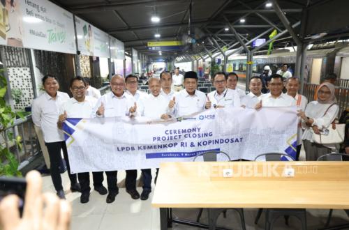 Promoting Digital Infrastructure: Rp47 Billion Rolling Fund Finances Indosat Cooperative Fibre Optic Project