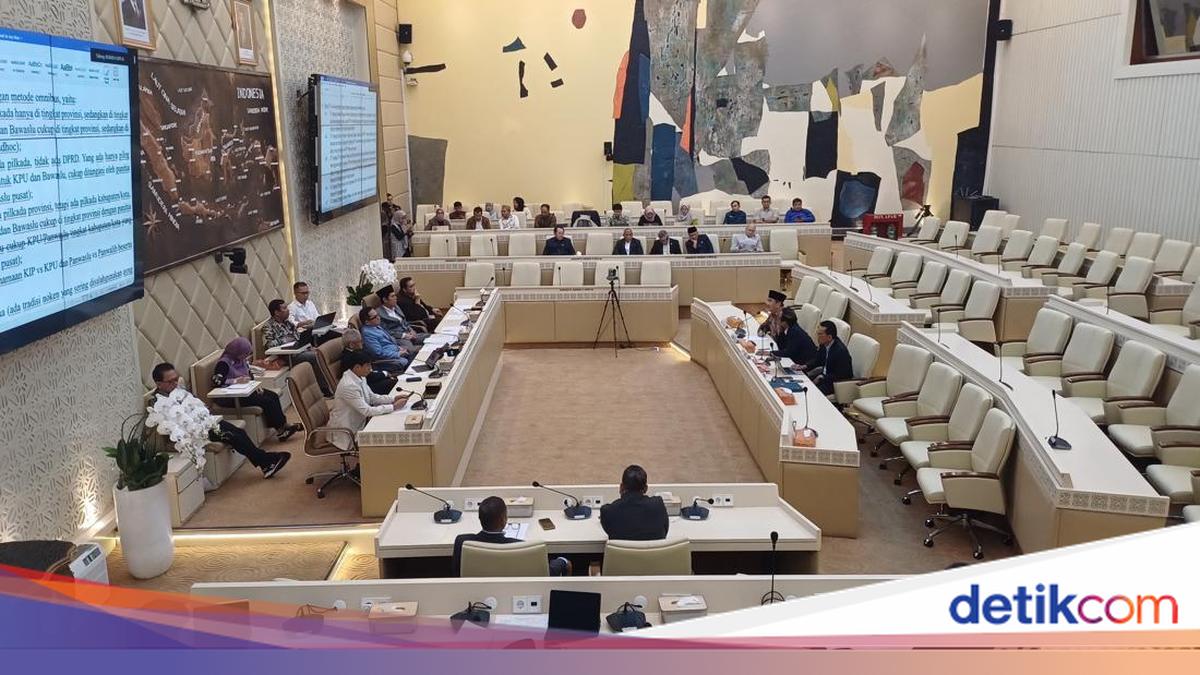 Commission II House of Representatives Invites Jimly to Refly Harun to Discuss Election Issues