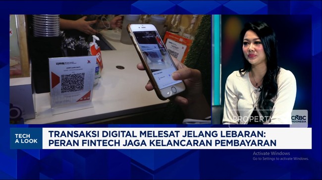 Video: Indonesian residents keen on online shopping during Ramadan; fintech ensures security