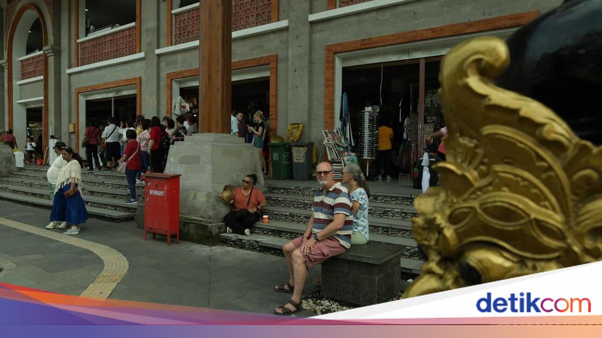 Gianyar Regency Government to Prepare Incentives for Foreign Tourists Affected by Iran War