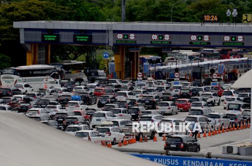 Four Agglomeration Areas in Central Java Predicted to Become Traffic Congestion Hotspots During Eid Holiday