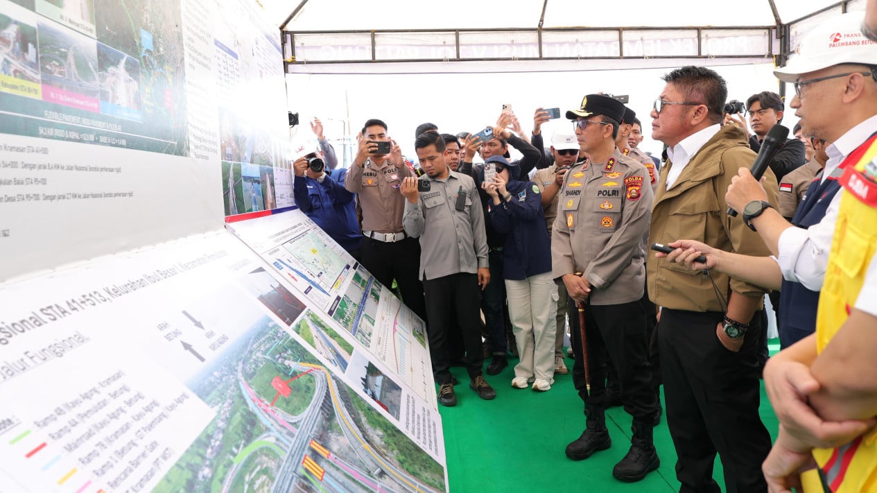 Police Chief Inspects Mudik Route, Stresses Comfort and Safety for Homebound Travellers