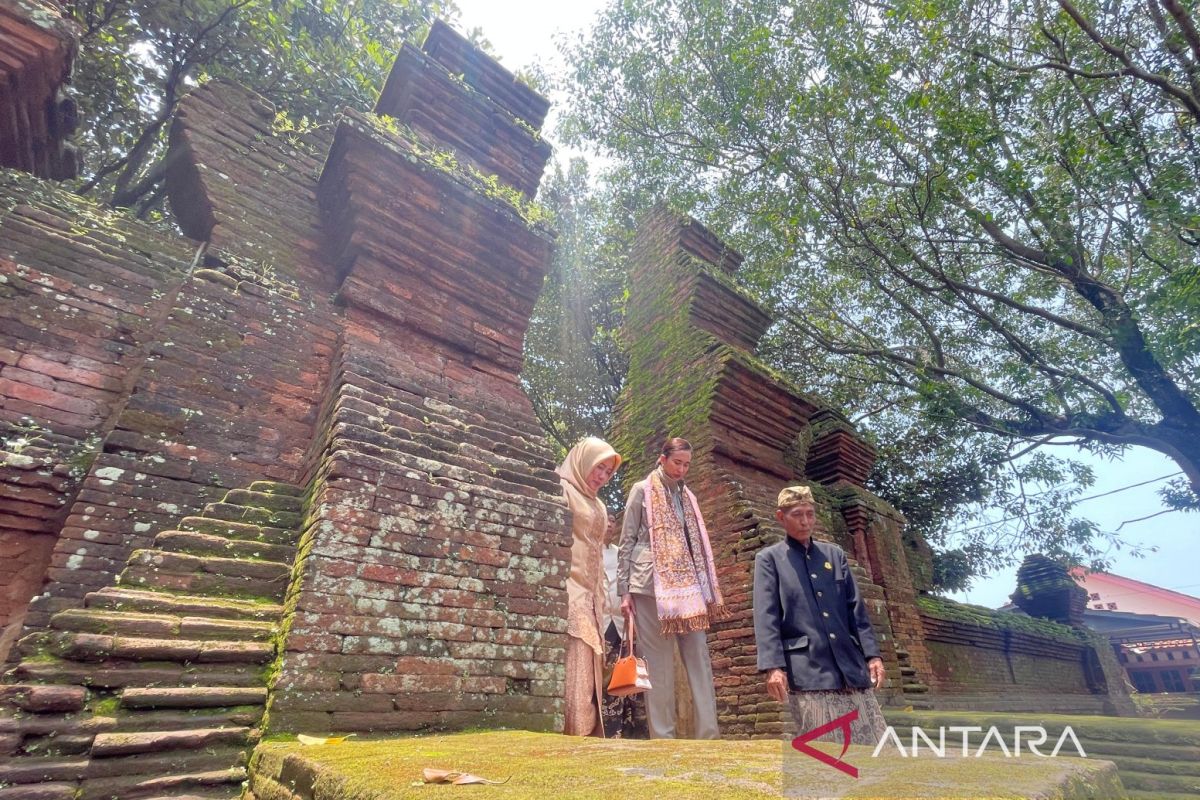 Tourism Minister highlights Cirebon's significant potential as a holiday destination for Lebaran 2026