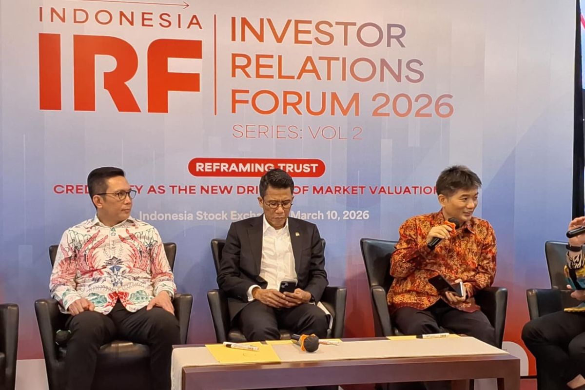 DPR Commission XI Chair Calls for Review of Indonesian Stock Exchange Surveillance Board Rules
