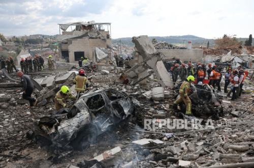 Iran Closes Diplomatic Door, Prepares for Prolonged War