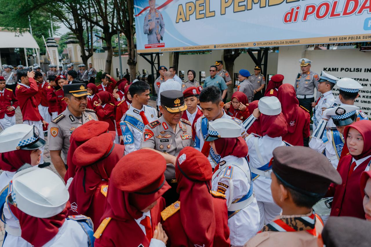 West Sumatra Police and Social Services Strengthen Synergy, Gatot Tri Suryanta Launches People's School Coaching Programme