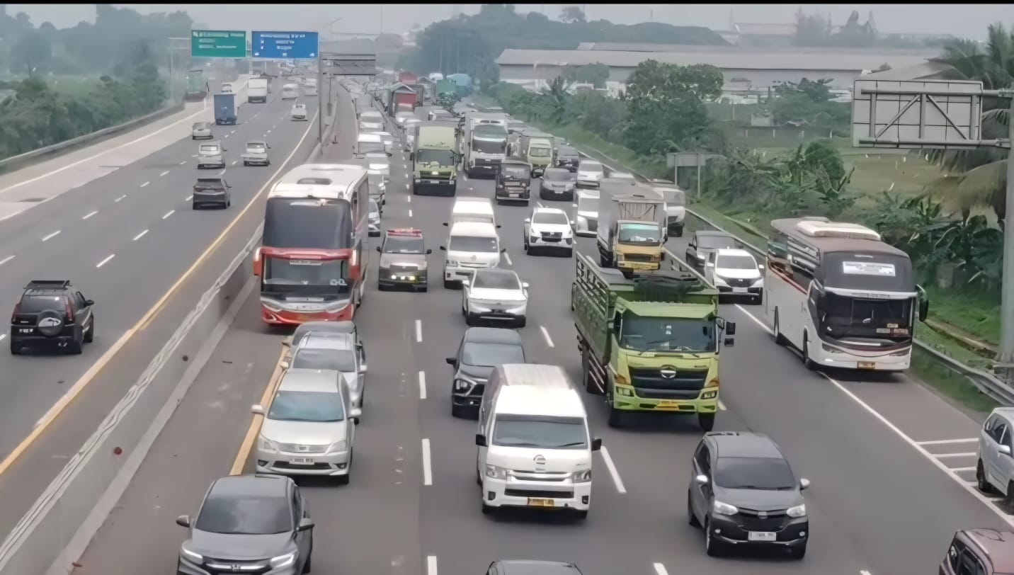 Three-Axle or Larger Freight Vehicles Restricted During Exodus Period