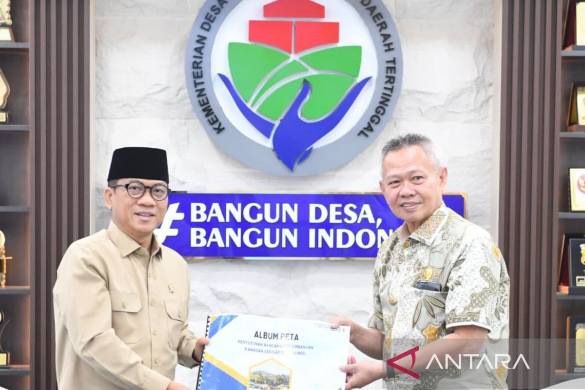 Minister for Villages Invites Sigi Regency to Optimise Tourism and Export Potential