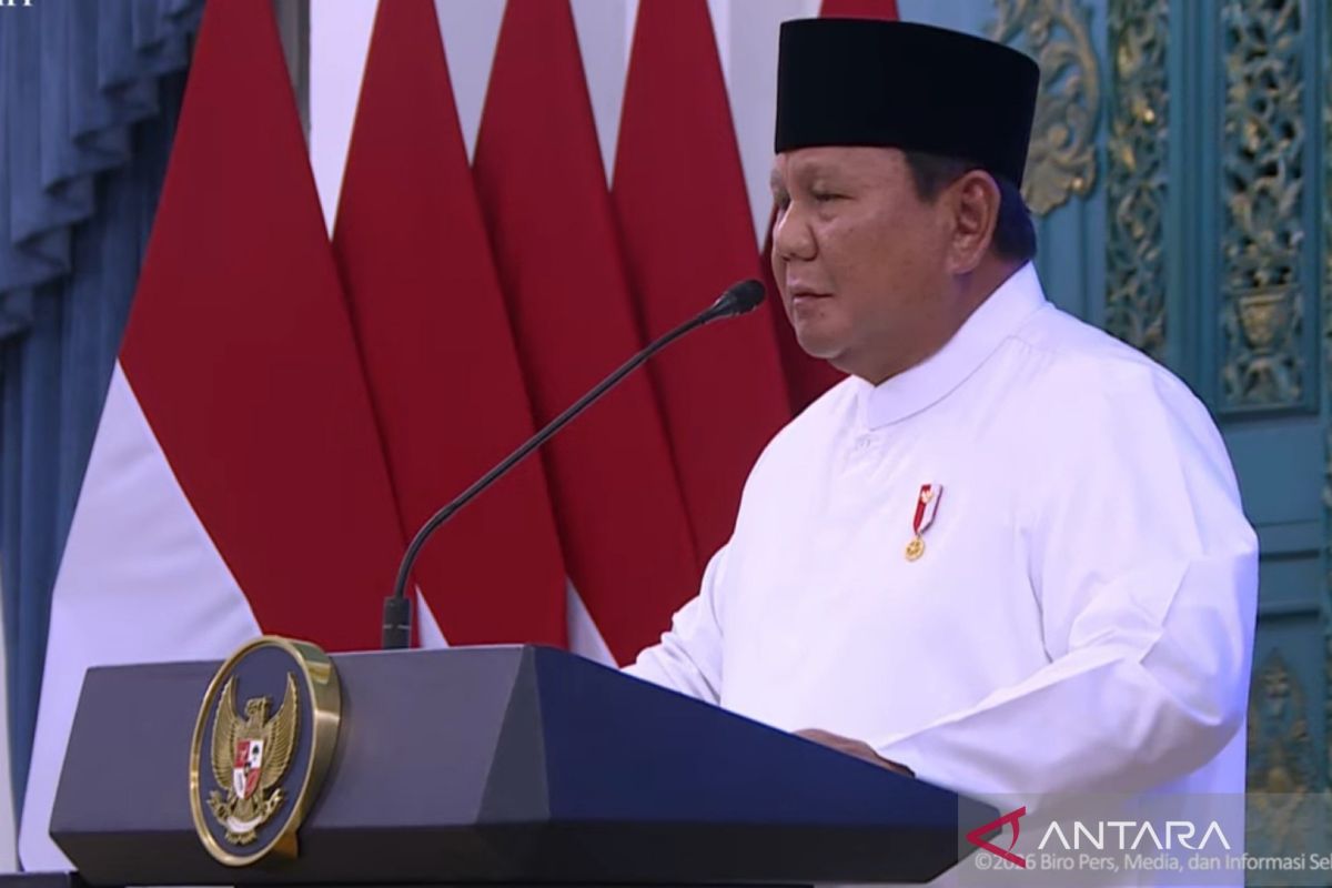 Prabowo affirms commitment to working hard to maintain peace