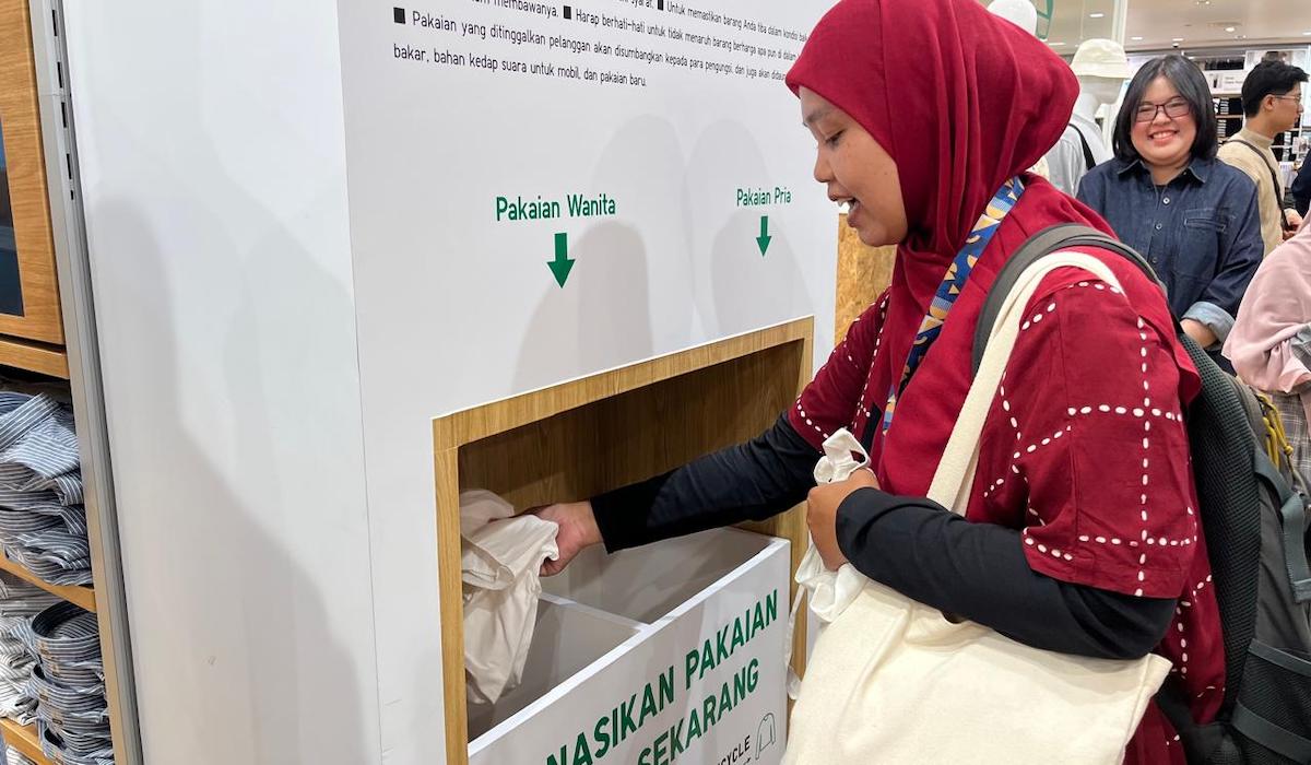 Clothing Donations Can Reduce Textile Waste