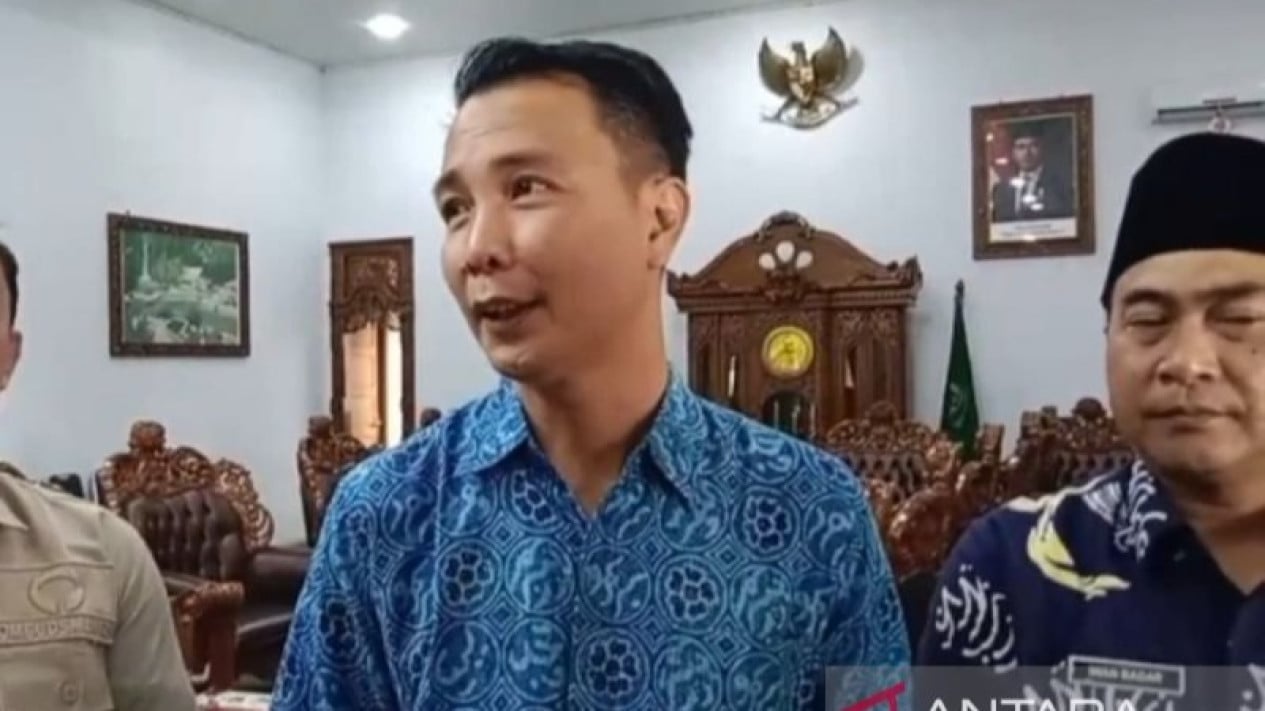 KPK Arrests Regent and Vice-Regent of Rejang Lebong, Seizes Hundreds of Millions in Rupiah