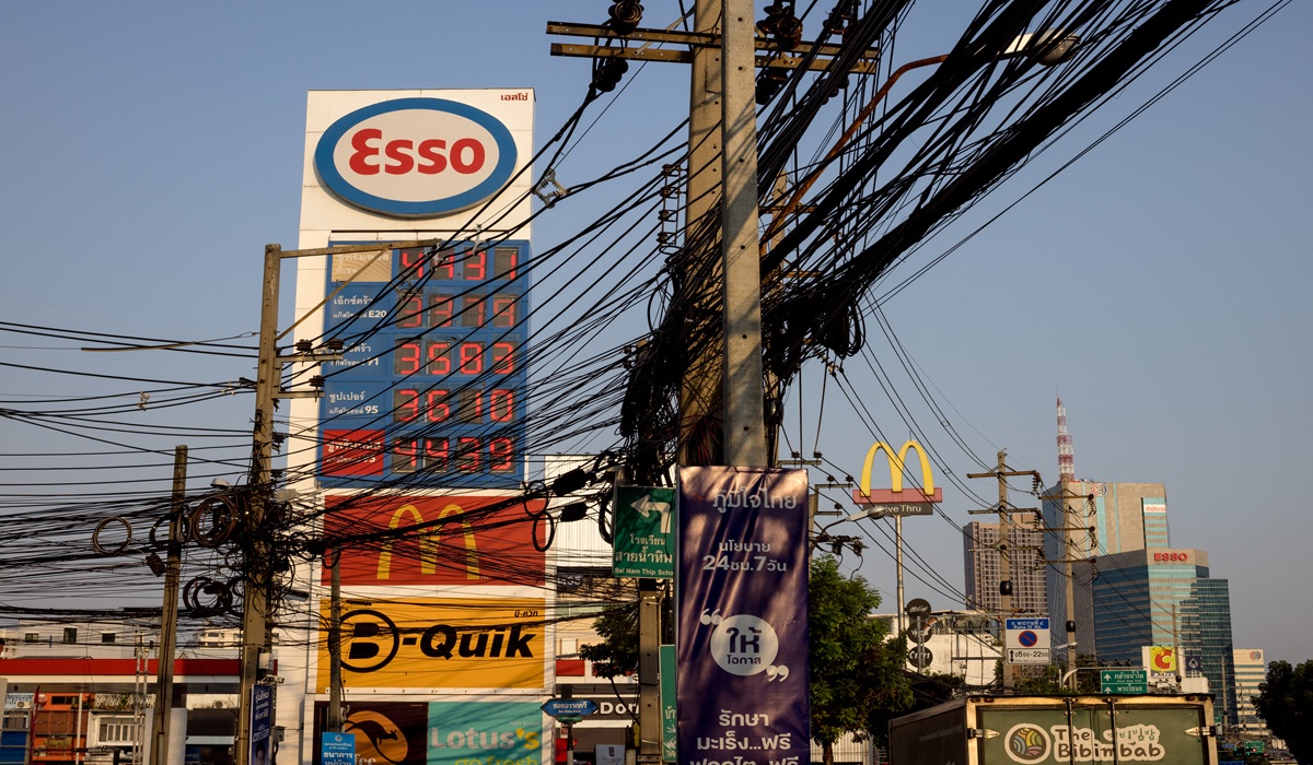 Thailand Implements WFH and Restricts Fuel Station Operations to Avert Energy Crisis