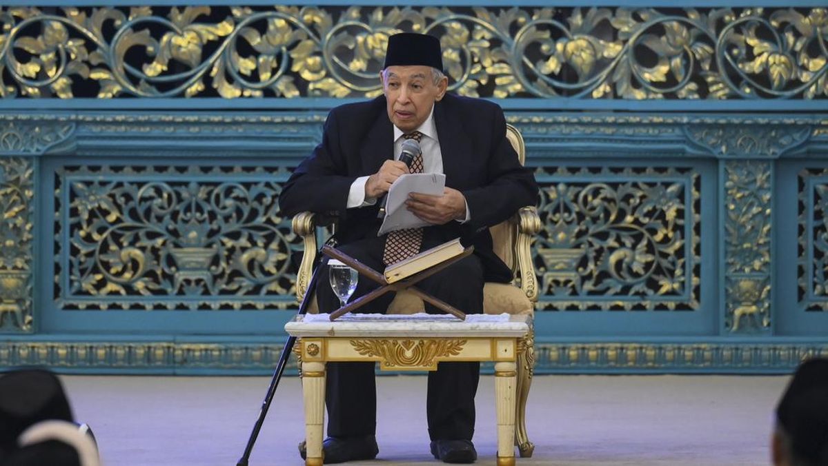Before Prabowo, Islamic Scholar Quraish Shihab Lectures on Leadership and Justice