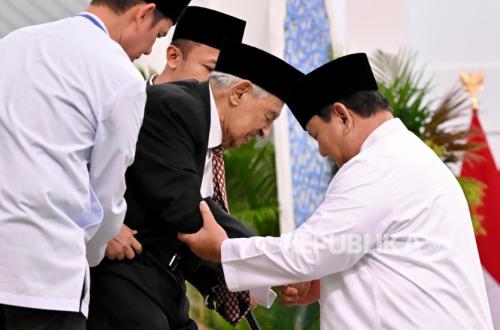 Nuzulul Quran Commemoration at the Palace: Quraish Shihab Prays for Indonesia