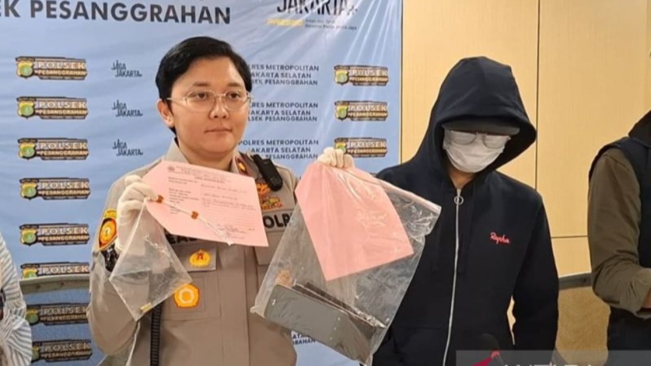 Mystery Death of Man in Bintaro with Gunshot Wound to Head; Police Discover 9mm Firearm and 3 Airsoft Guns