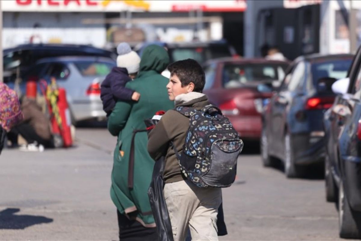 570 killed in Israeli attacks on Lebanon