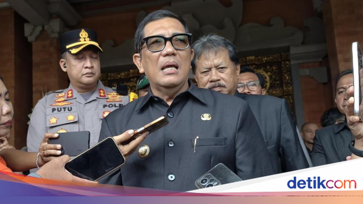 Regent Sanjaya Rebukes RSUD Tabanan Board of Directors Over Drug Shortage