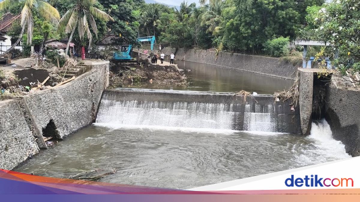 Residents Demand Government Action on Flood Prevention in Buleleng Following Flash Flood Disaster