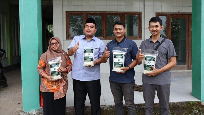 Millennial Farmers in Blora Regency Successfully Produce Organic Rice