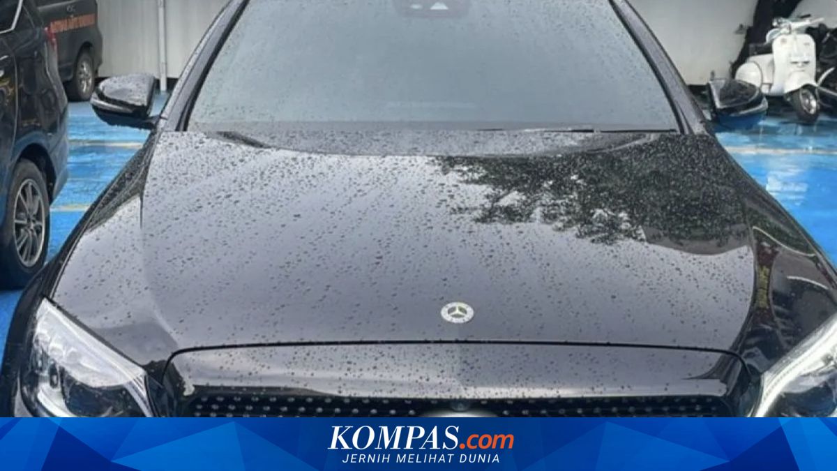 Mercedes-Benz Driver Intercepted by Debt Collector over Four Months of Unpaid Installments in North Jakarta