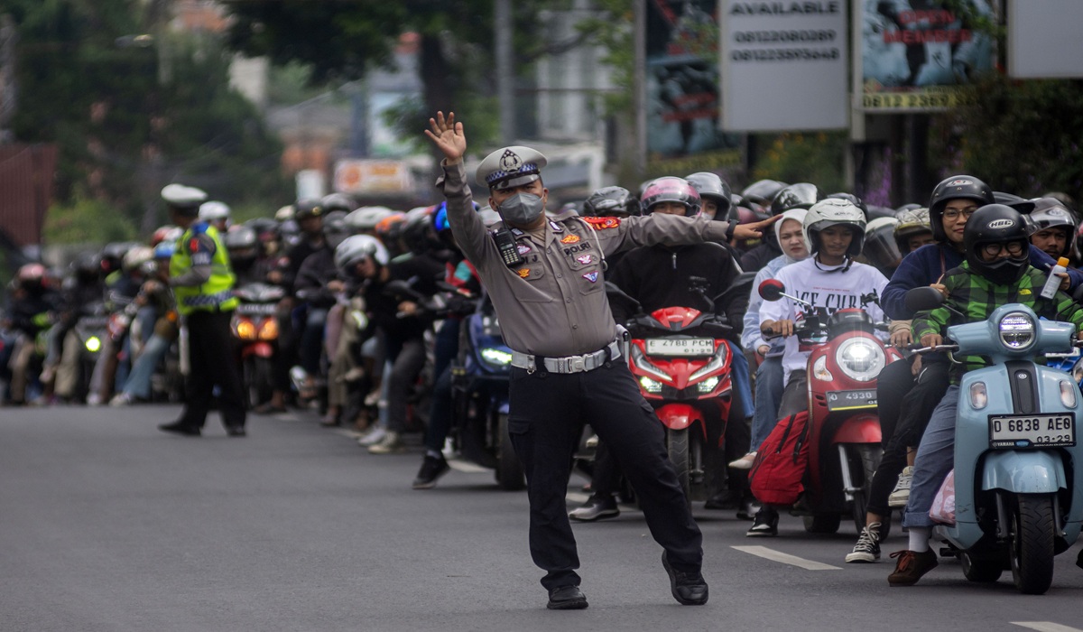 76 Million Homebound Travellers Predicted to Use Private Vehicles