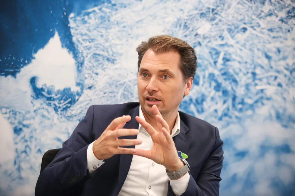 De Heus Strategy Drives Efficiency in Animal Feed Industry