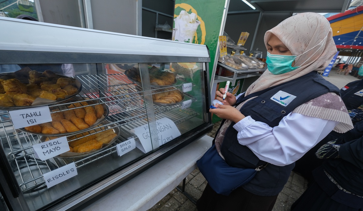 BPOM Discovers 108 Iftar Food Samples Containing Harmful Substances