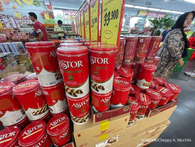 UOB Downgrades Consumer Sector Rating Amid Rising Cost Pressures