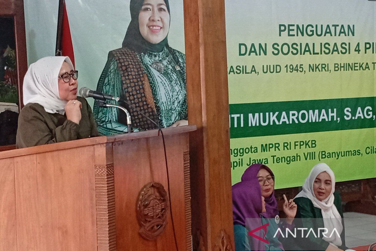 MPR member urges Banyumas women to understand four pillars of nationhood