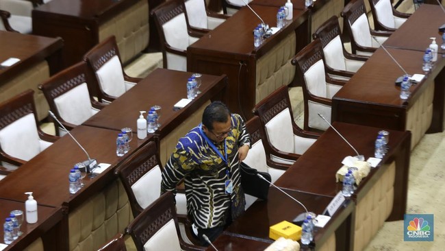 Adi Budiarso Speaks on Opportunity to Review Cryptocurrency Tax Policy