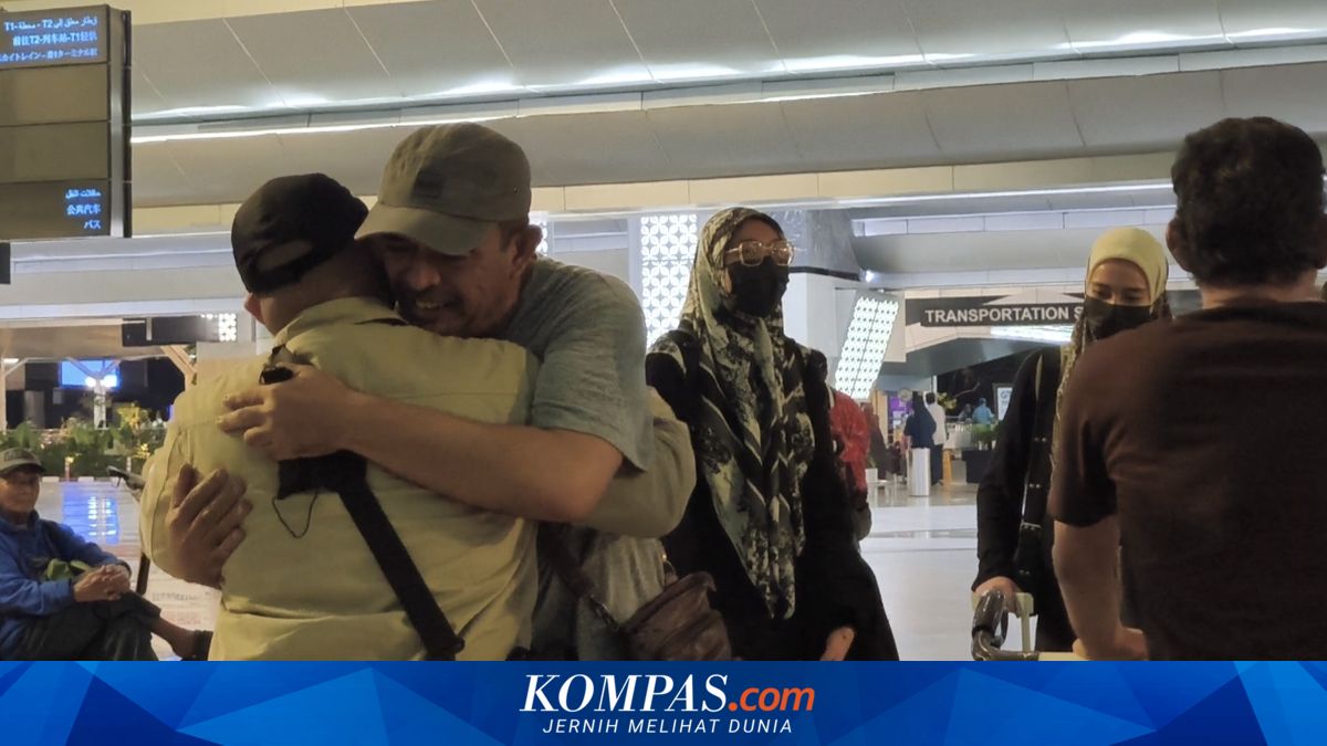 Second Contingent: 10 Indonesian Citizens from Iran Arrive at Soekarno-Hatta Airport