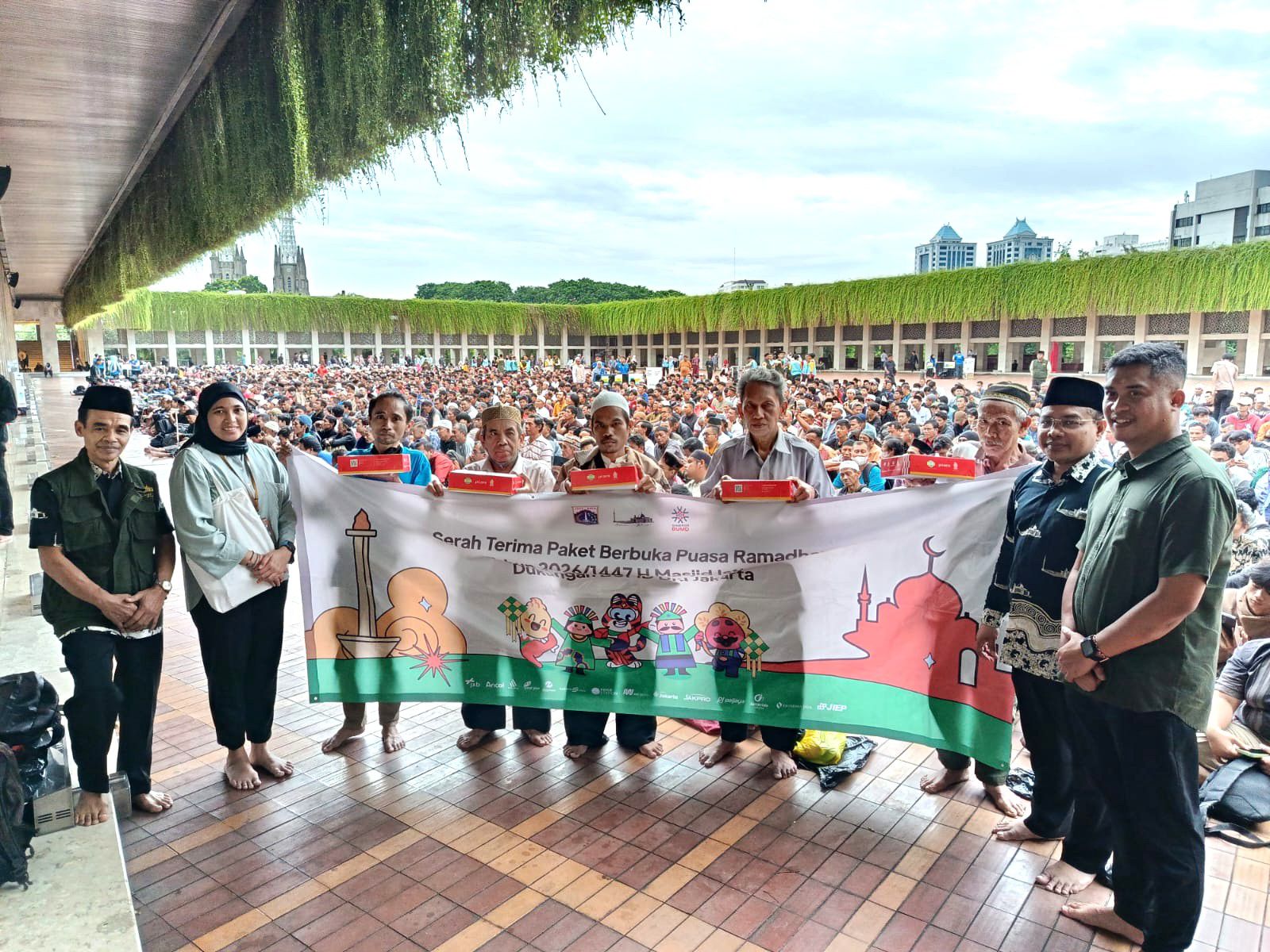 PT JIEP Celebrates Ramadan with Blessings, Implements Various Social Programmes for Communities