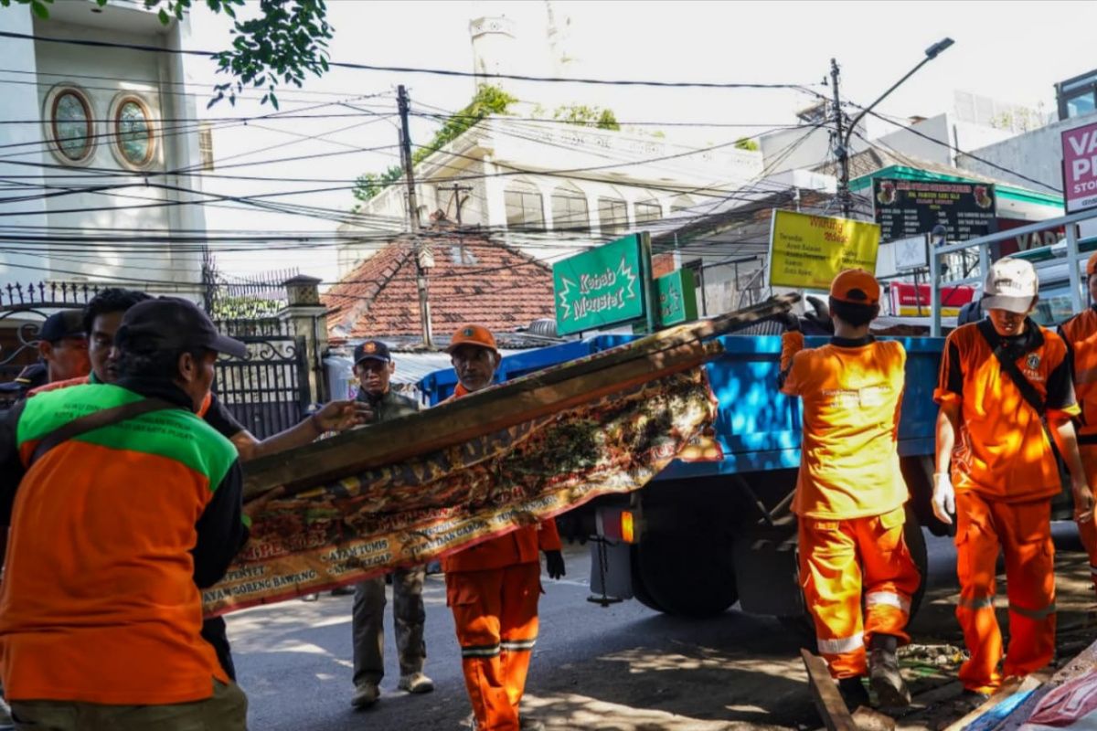 Central Jakarta Administration Reorganises Kebon Kacang Area Following Illegal Structure Clearance