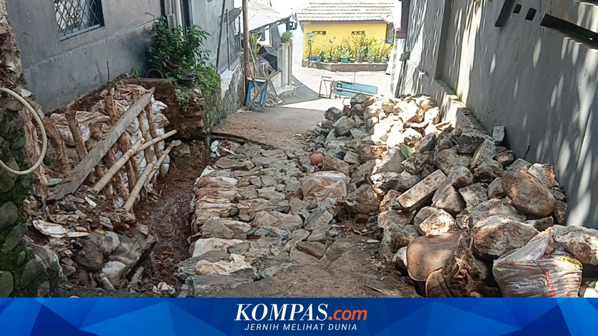 Road Collapse in Pasar Rebo Disrupts Access to Bogor Highway