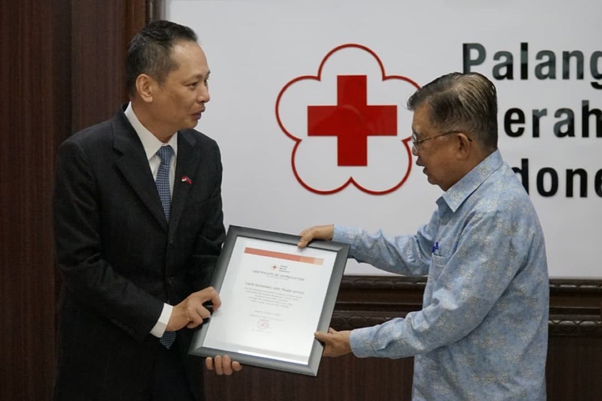 Indonesian Red Crescent receives $100,000 from Taiwan for Sumatran disaster relief