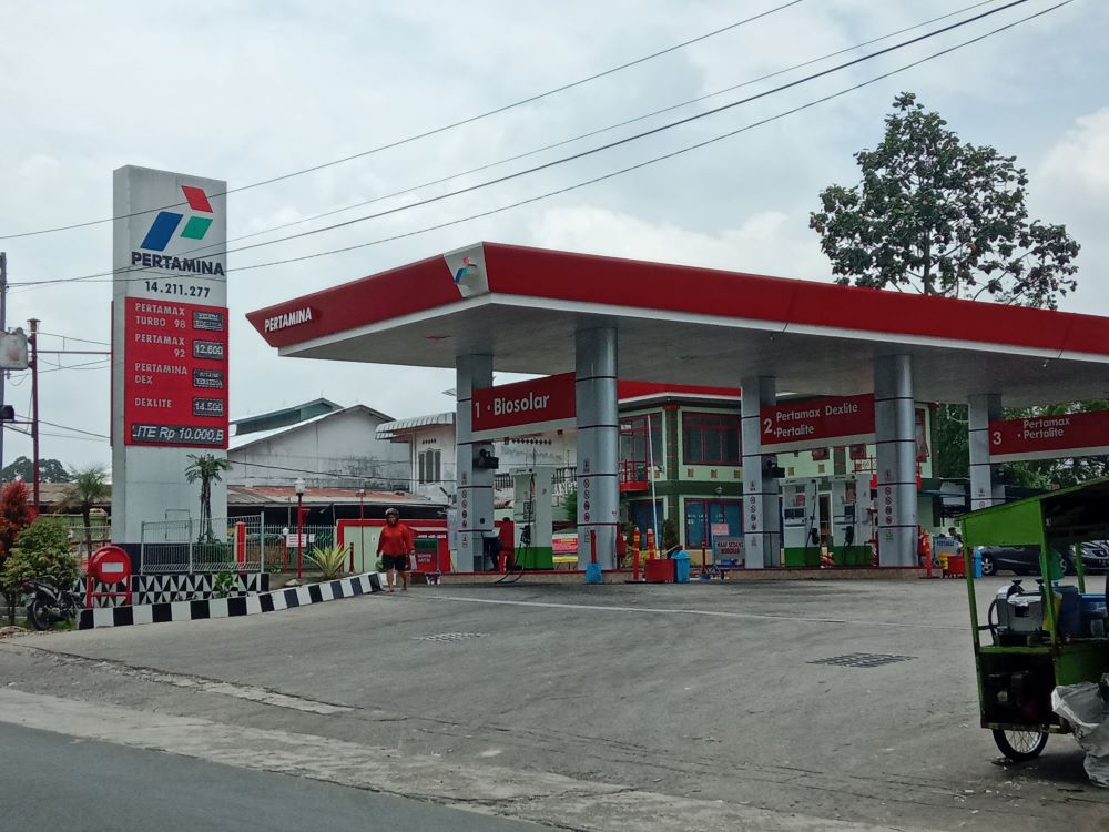 Petrol Purchases Without Barcode Made Difficult, But Not Those Using Jerrycans